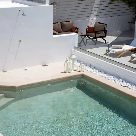 Apartahotel Kelly & Naousa (Paros)