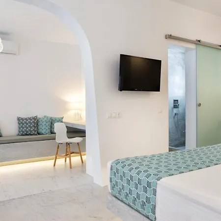Aparthotel Kelly & Naousa (Paros)