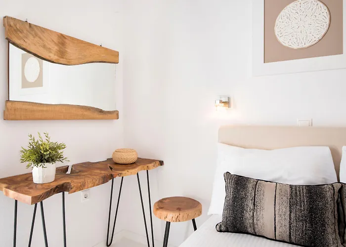 Aparthotel Kelly & 4*