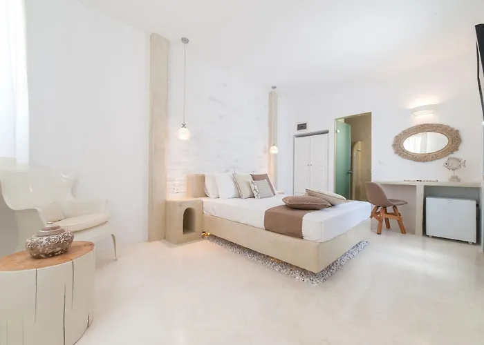 Kelly & Aparthotel 4*