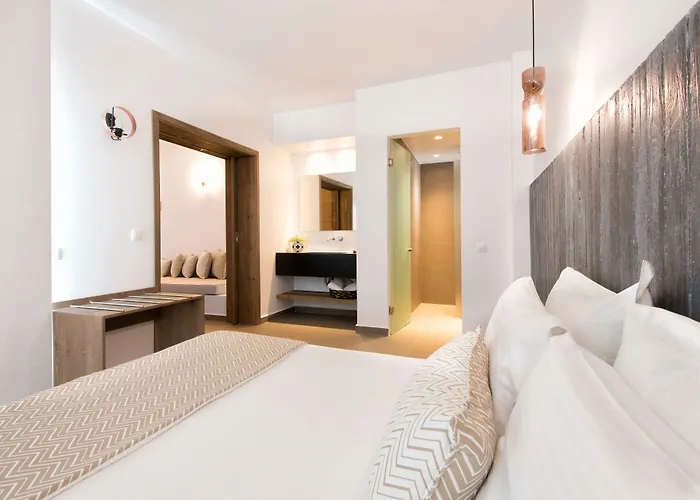 Lejlighedshotel Kelly & Naousa